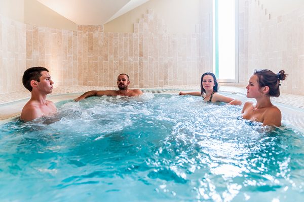 Jacuzzi au camping Mané Guernehué