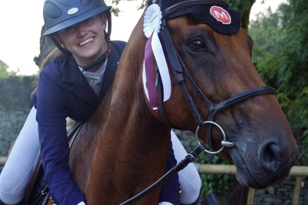 Belle récompense pour Faustine et son cheval